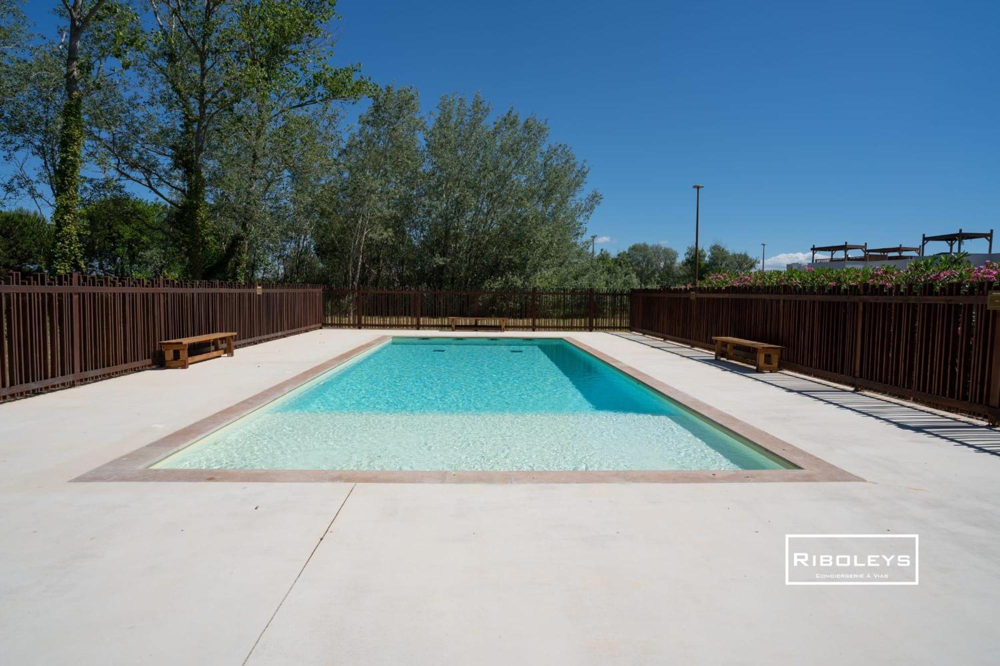 Villa T3 Climatisee En Residence Avec Piscine Vias Dış mekan fotoğraf
