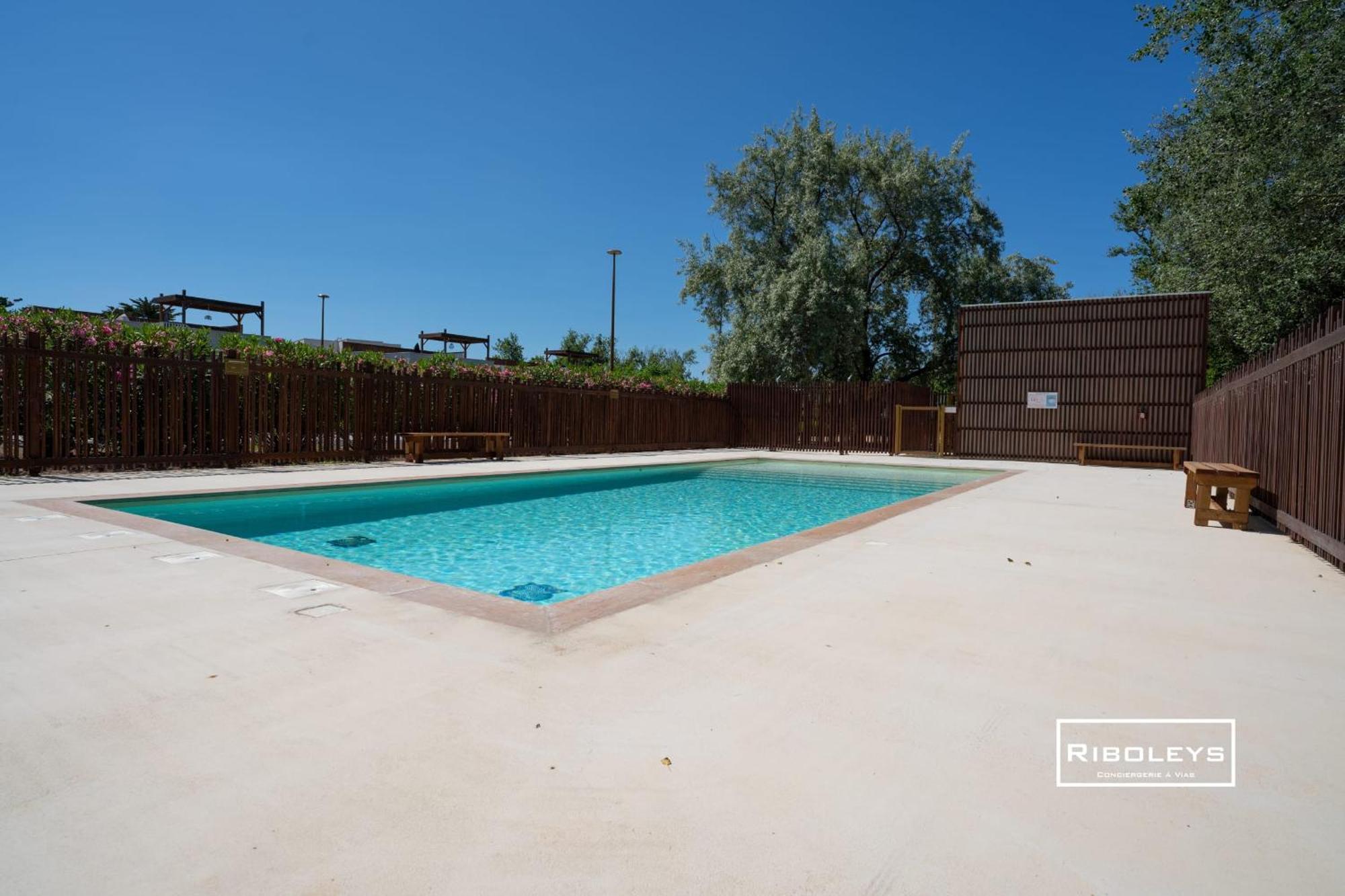 Villa T3 Climatisee En Residence Avec Piscine Vias Dış mekan fotoğraf