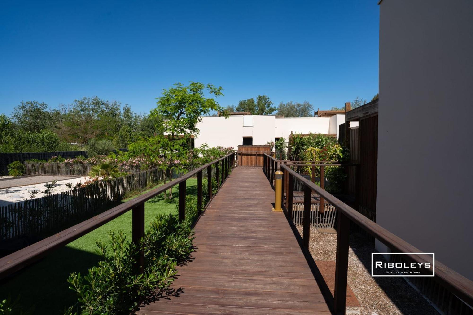 Villa T3 Climatisee En Residence Avec Piscine Vias Dış mekan fotoğraf